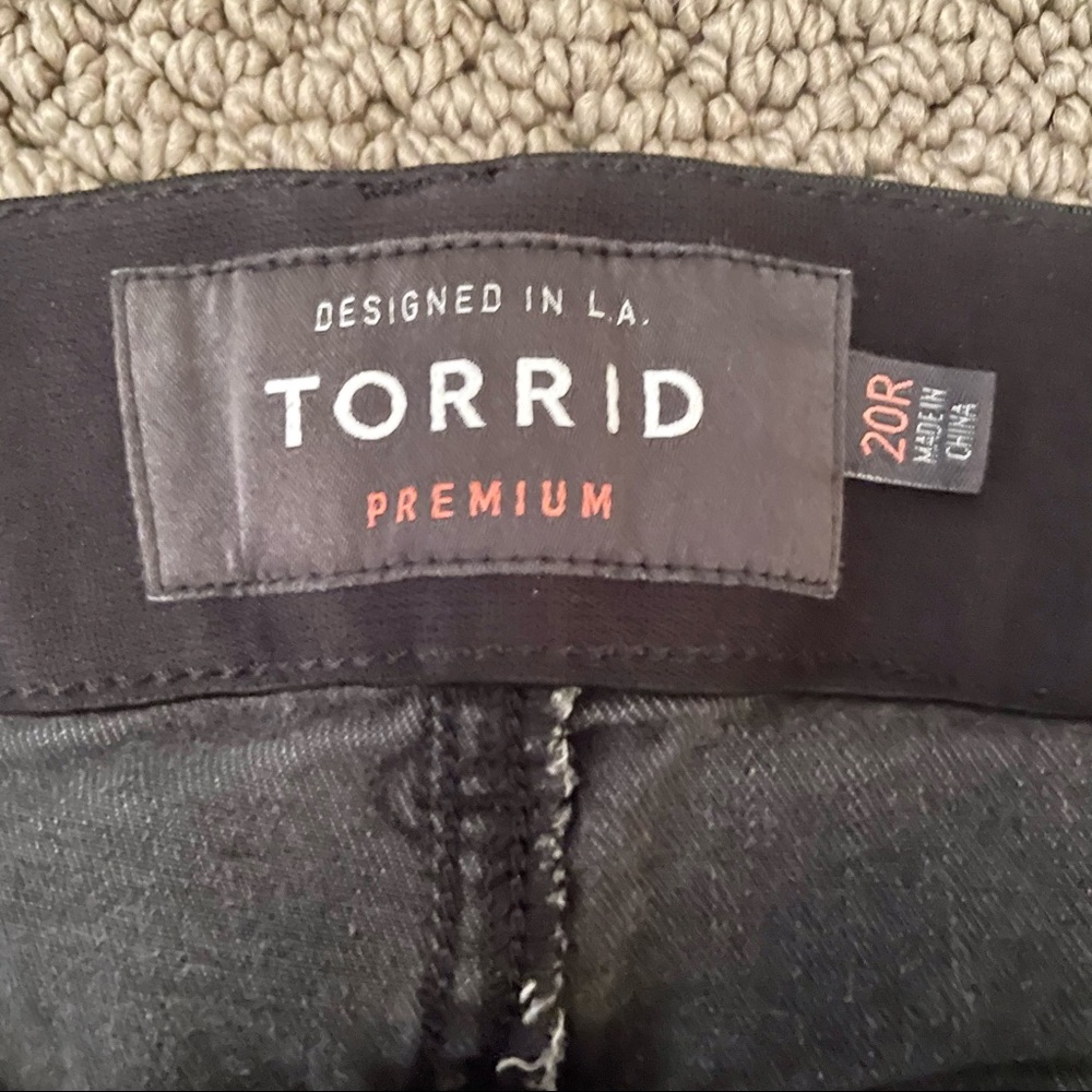 Torrid Bombshell Skinny Premium Stretch Black Denim Jeans Women’s Size 20 - Picture 3 of 13